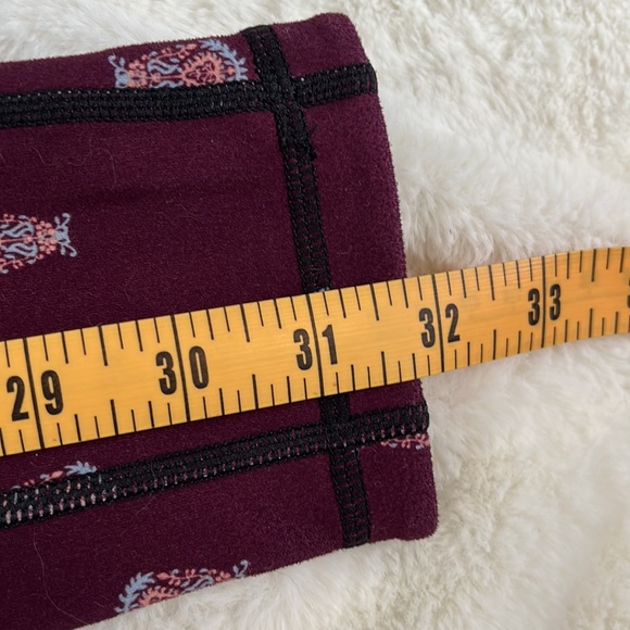 Sweaty Betty Ditsy Paisley 7/8 Reversible Leggings XS - Picture 5 of 9